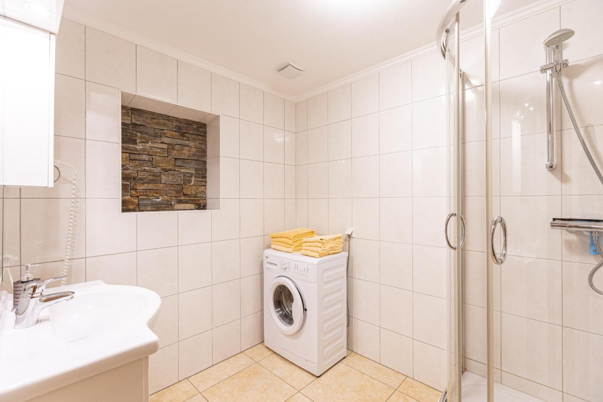 Vitalhof Am Kreischberg By Alps Resorts Bodendorf  Room photo
